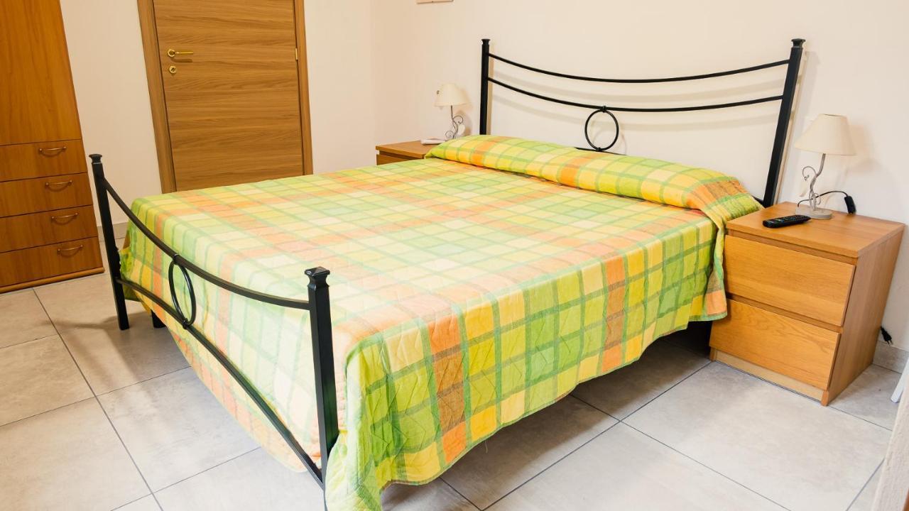 La Casa Di Nonna Agnese - Italian Homing Apartment ปาเดงเก ซุล การ์ดา ภายนอก รูปภาพ