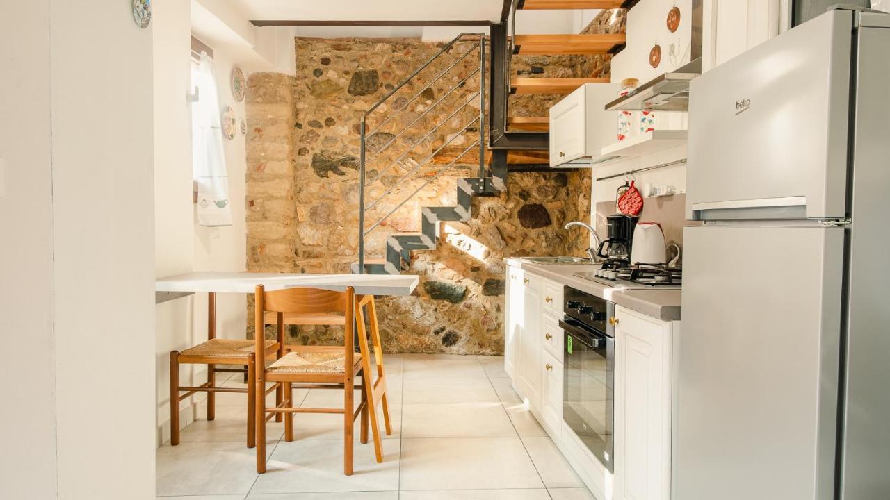 La Casa Di Nonna Agnese - Italian Homing Apartment ปาเดงเก ซุล การ์ดา ภายนอก รูปภาพ