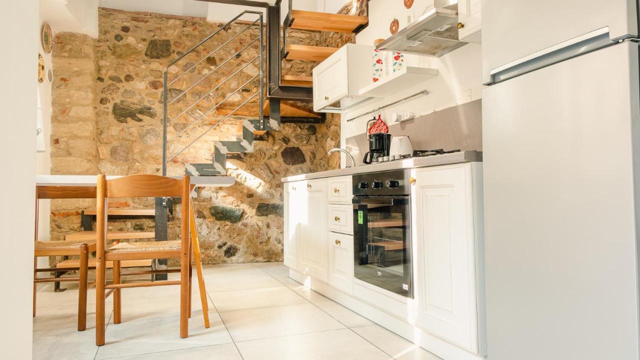 La Casa Di Nonna Agnese - Italian Homing Apartment ปาเดงเก ซุล การ์ดา ภายนอก รูปภาพ